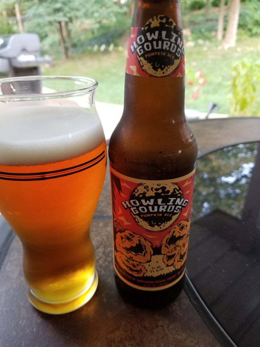 Axemestl's tweet photo. Picked this up @traderjoes Howling Gourds Pumpkin Ale from @josephsbraubrewingco.  Not bad.  Light on the pumpkin flavor and pepper, cumin spice notes.  7% ABV 24 IBU. https://t.co/QW1C3YFy9a