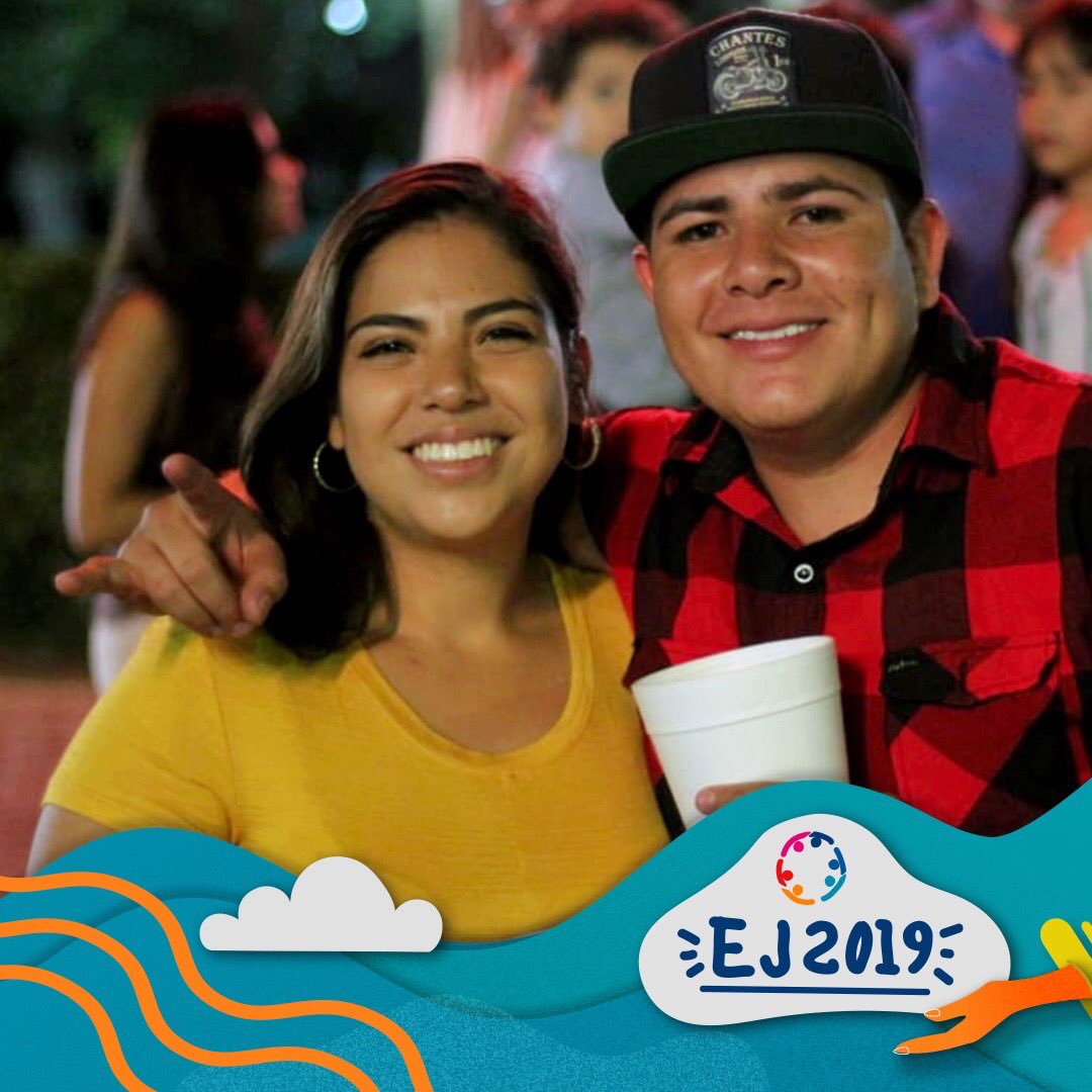 JuventudChih's tweet photo. Disfrutamos mucho durante el cierre del #EJ19 en #CasasGrandes. El talento local joven se hizo notar durante la pinta de murales, venta de artesanías y el concierto de cierre.
¿Tú como la pasaste?

#NuestroEJ19 https://t.co/26kUXAnqir