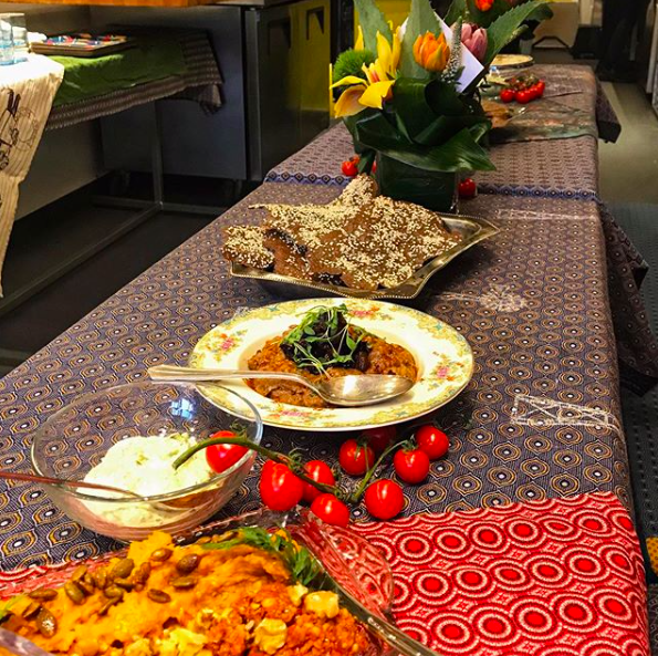 jackandlilTO's tweet photo. Ever dreamed of hosting a private lunch + dinner? We’re here to help you make that a reality. Host a private gathering in our space and enjoy snacks on arrival, made to order appetizers, and a family style feast. We’ll work with you to create a menu custom tailored to your group. https://t.co/vDXdCOOoN7