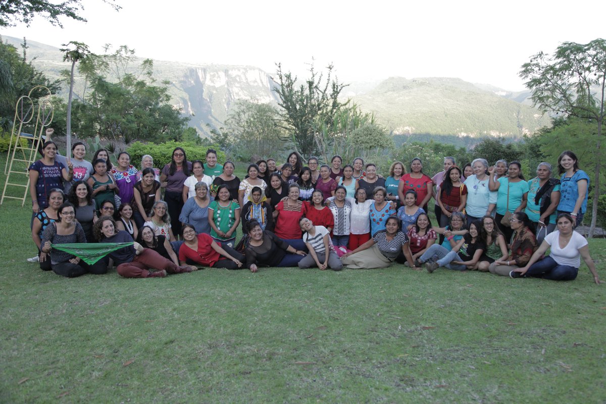 FondoSemillas's tweet image. &quot;Venimos d luchas diversas, encontrarnos fue vital para fortalecernos y saber q no estamos solas, q somos muchas las q desde lugares lejanos y con condiciones distintas, estamos unidas, hermanadas, con la defensa de la vida&quot;, comunicado del Encuentro #DefensorasDelTerritorio 2019