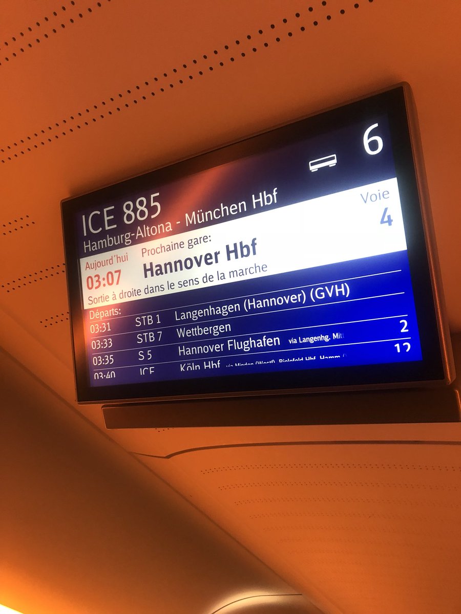 Das Ende einer Odyssee: Wir erreichen #Hannover dank #Unwetter und #Bahnchaos mit über acht (!) Stunden Verspätung. Trotz der Strapazen haben Bahn-Personal und Fahrgäste das Beste aus der Situation gemacht. Na dann, Gute Nacht! #ICE885 #bahn <a href="/DB_Bahn/">Deutsche Bahn Personenverkehr</a> <a href="/DB_Presse/">Deutsche Bahn AG</a>