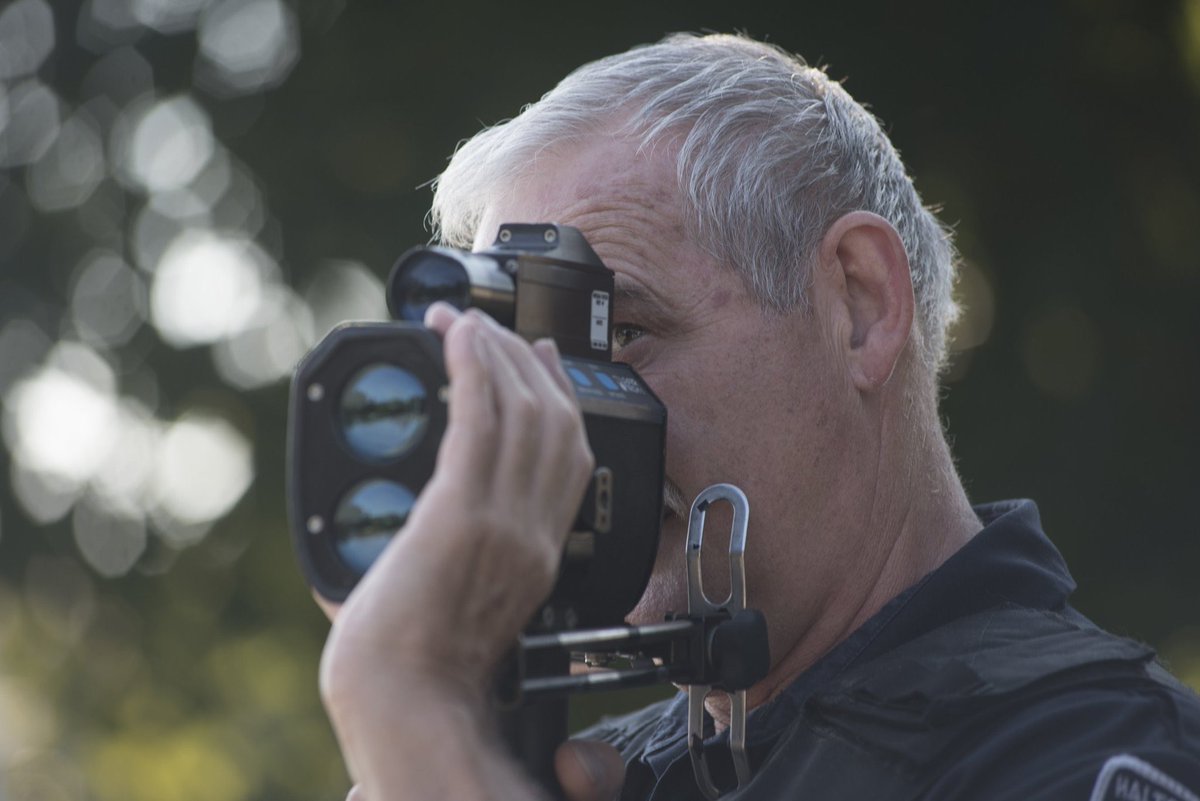 HowesNathan's tweet image. .@HaltonPolice found no shortage of problem drivers during their back-to-school road safety campaign with more than 4,000 tickets handed out in #Halton in two weeks #ProjectSafeStart - insidehalton.com/news-story/960…