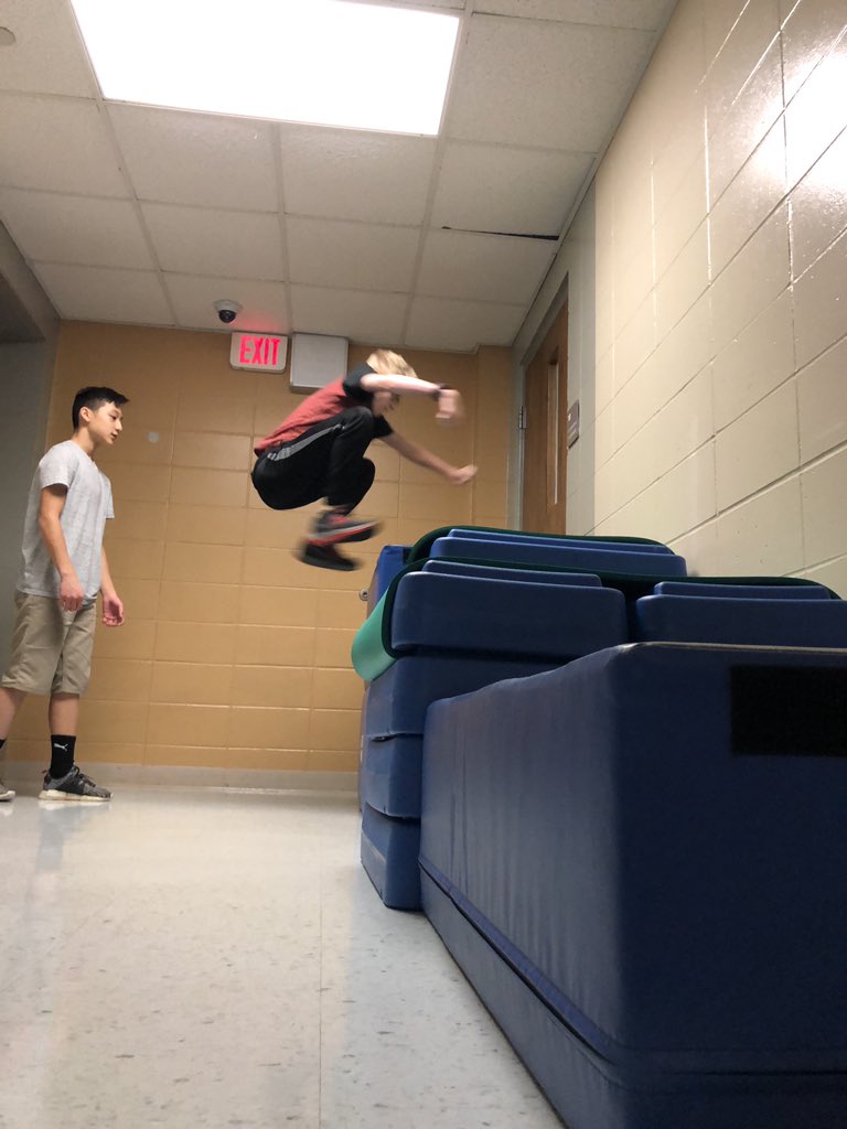 maggieleemchugh's tweet image. 8th gr @lacrossedesign students answer the driving question, “What makes the ideal athlete?” Ss designed trials to gather data, then led their fellow classmates in activities! Some #madhops going on! #ldi #sdlax @PBLWorks #pbl