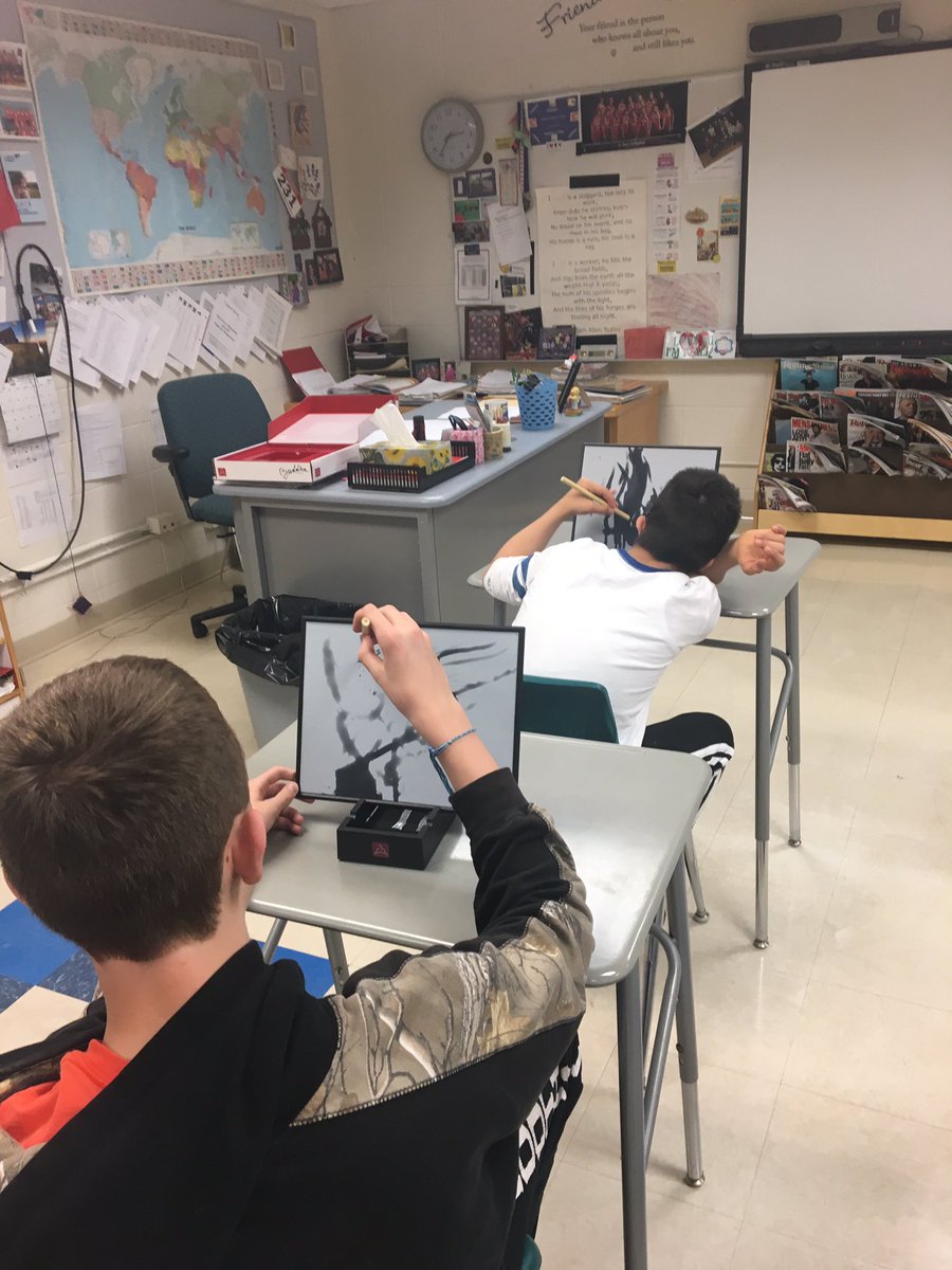 cbussing1's tweet photo. Wellness option using #buddhaboards and plexiglass drawing #coroschool #csd71 https://t.co/LoRhlvT4R2