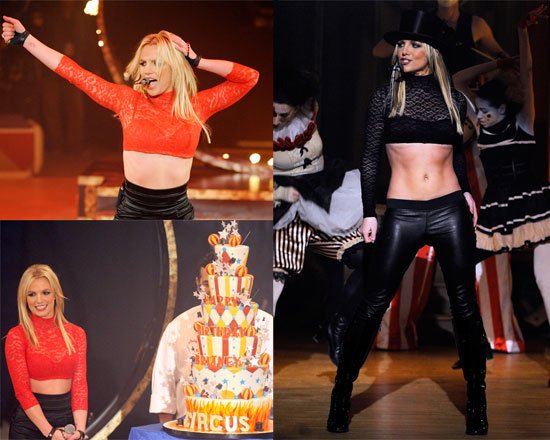 December 2008Straight from London she flew to NY to celebrate aka. perform Circus and Womanizer at GMA on her 27th birthday. During her trip she also took part in Rockefeller Center Christmas Tree Lighting