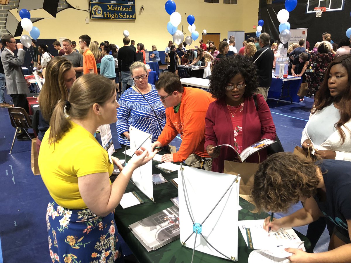 vcsStdntGovRel's tweet image. VCS College Expo 2019. Awesome night connecting students to their future!