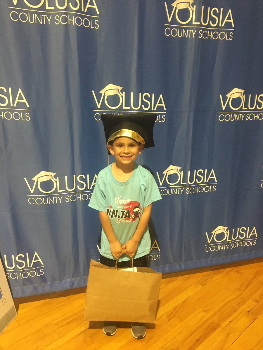 vcsStdntGovRel's tweet image. Big or small....the VCS College Expo was for all. It&apos;s never too early or too late to plan for your future! #vcsfutureready #vcscollegeexpo @volusiaschools @Volusia_AIMS @AmyLaBoscoHall @bycassidy