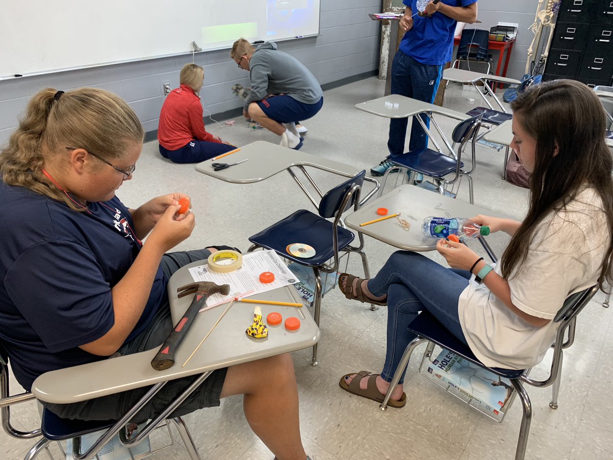 Lezli Meadows tweet media