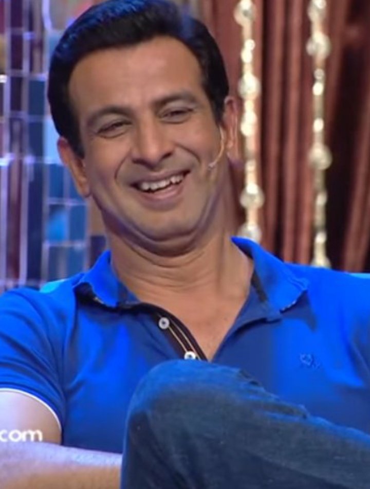 tandralahiry123's tweet photo. ((( 💕💕A KING is always KING 
whether he is calm or cool💕💕)))
.......   #Goodmorning    ......
    #Stunning #Handsome 
#RonitBoseRoy #RonitBoseRoy 
    #HappyBirthdayRonitRoy 
.......waiting for 11th Oct .......
.........    #23ds to go  .........
❤❤❤❤❤❤❤❤❤❤❤ https://t.co/6RqtfolhVa