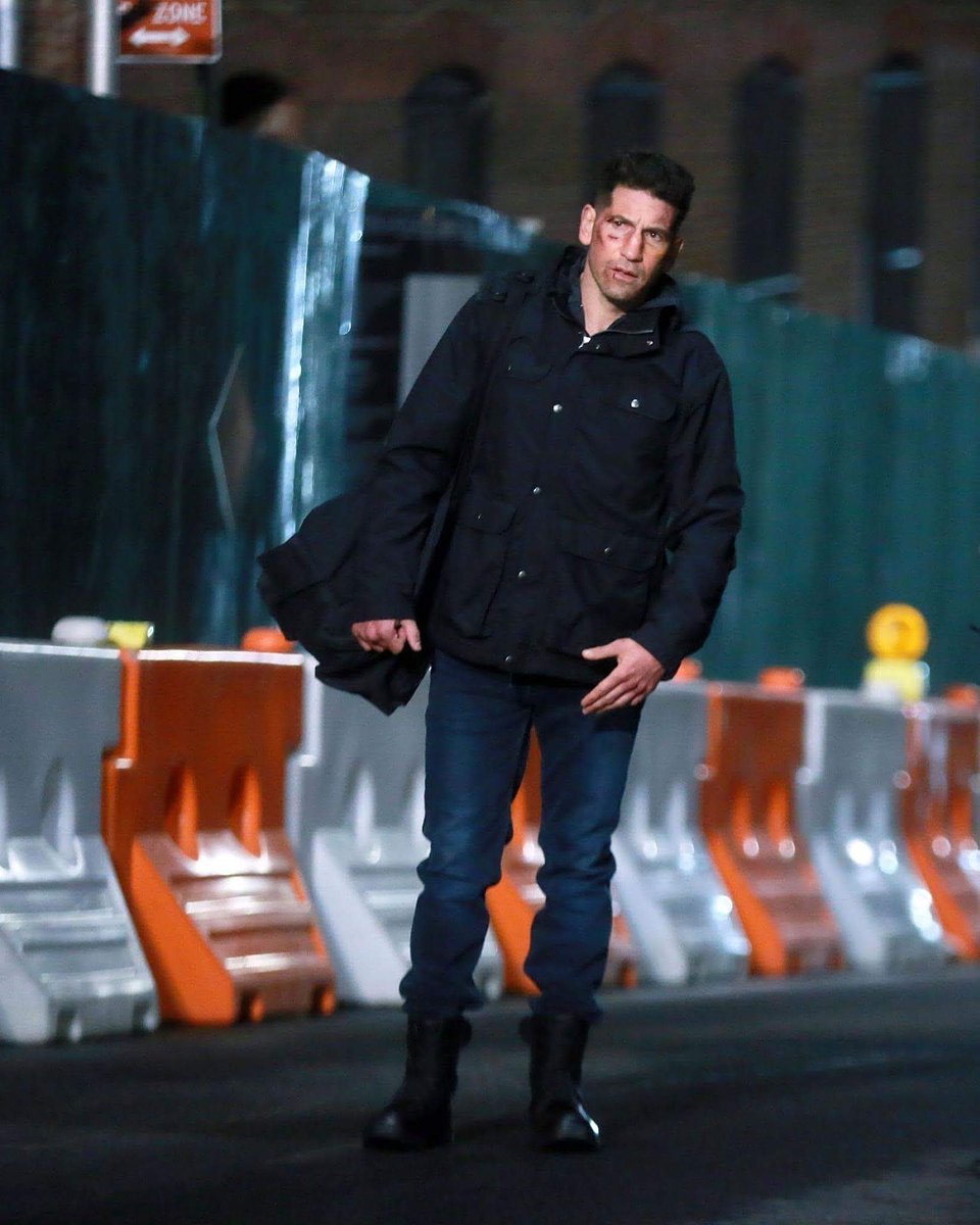 LinnR0830's tweet photo. #7DaysofJonBernthal favourite drama series. #ThePunisher #JonBernthal @jonnybernthal https://t.co/ijPUTLrl1g