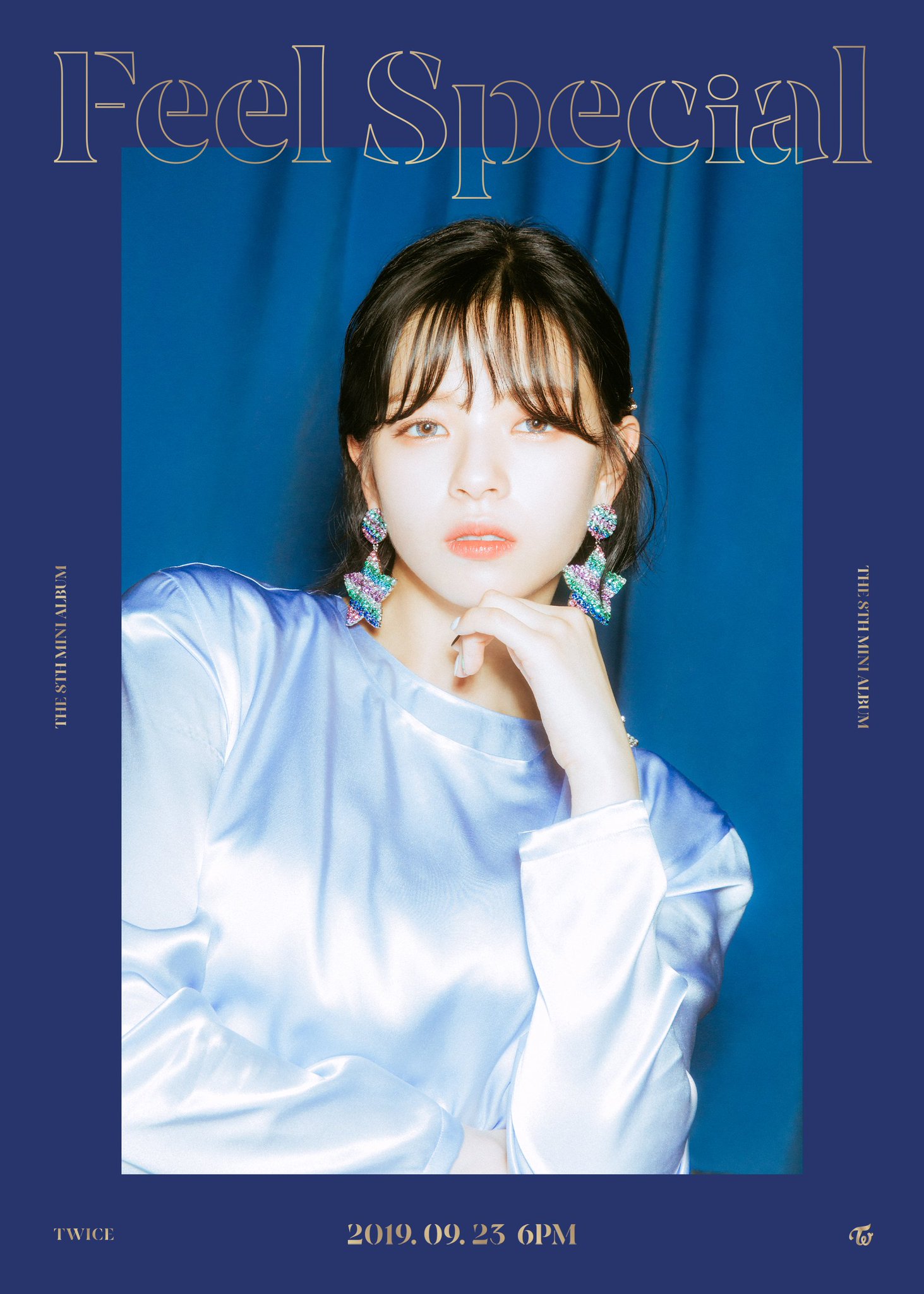 TWICE on X: 