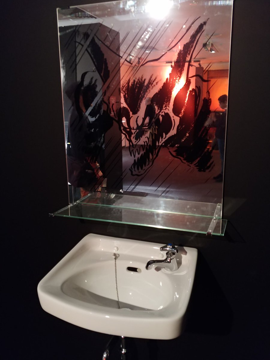 ট ইট র Dmiun これはあの あれだよ 美樹ちゃんがお風呂はいろうとした時に襲ってきたあの 水の なんだっけ名前 ゲマ だっけ あれだよほら水に混じる奴でさ なんだっけ名前 というかなんだここ再現したんだ という撮影スペース