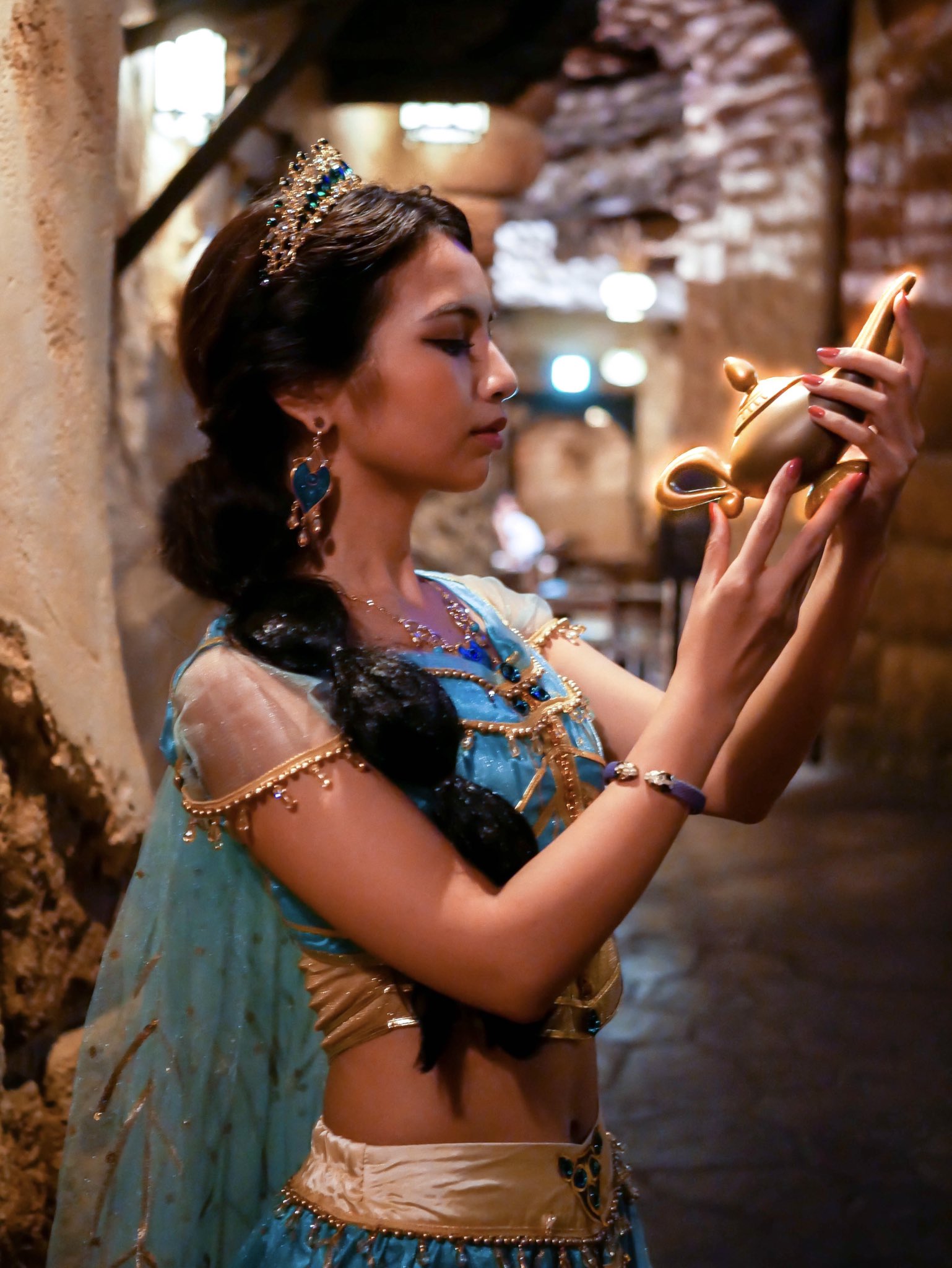 تويتر Dj Celly على تويتر ディズニーシーで実写ジャスミン Dハロ Dハロ仮装 Dハロ仮装19 T Co Fjwmstvavc