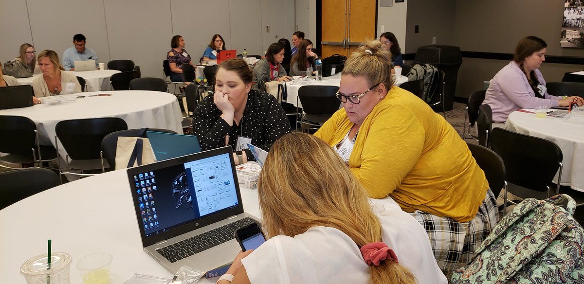 1stMakerSpace's tweet photo. Thank you to all of the amazing attendees that visited the Ace Makerspace @uindy during the Flipping the Switch Conference. If you have any questions about your @WonderWorkshop gadgets, #microbit, or #Arduino, contact us. #indianacomputes https://t.co/Hp8cEuDOaE