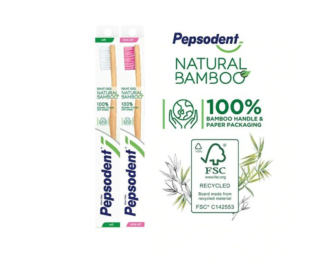 Kemarin di Instagram muncul iklan Pepsodent yang mengeluarkan produk sikat gigi dengan gagang bambu. Pas aku cek lebih jauh, ternyata sudah bersertifikat FSC. Sebuah gagasan dan inovasi yg bagus nih. Semoga aman2 ya. Blm sempat beli, sih. Tp, akan aku coba. 

#naturalbamboo