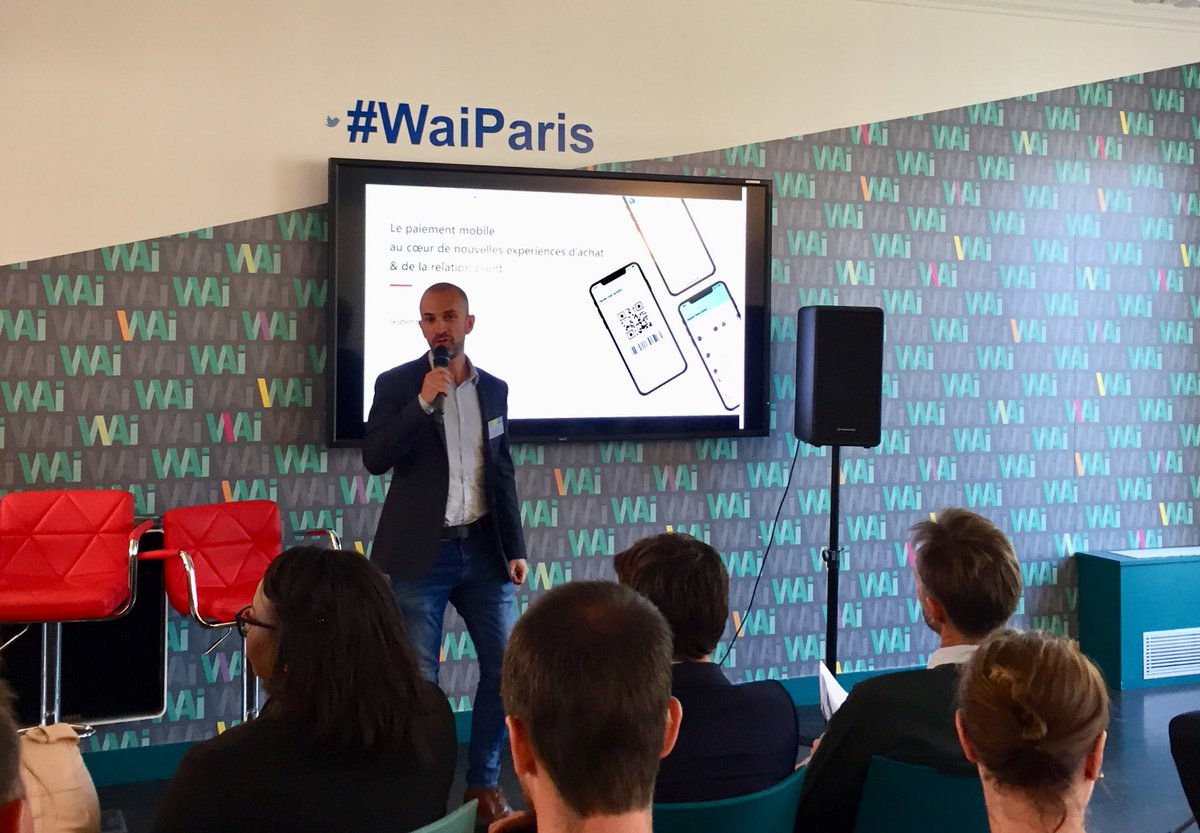 france_bertrand's tweet photo. Comment j’existe sur l’écran de téléphone de mes clients ? Services personnalisés #Festival #stade #cagnote gratuite #fidelité @LyfPay =nouvelle expérience d’achat. Petit déjeuner #WaiConnect #Retailtech au #WaiParis https://t.co/y0CyEv9Py3