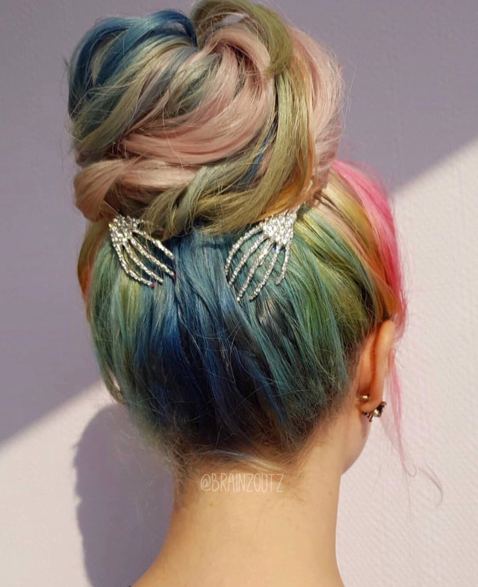 Brainzout On Twitter Who Wants One Of These Amazing Skull Hair