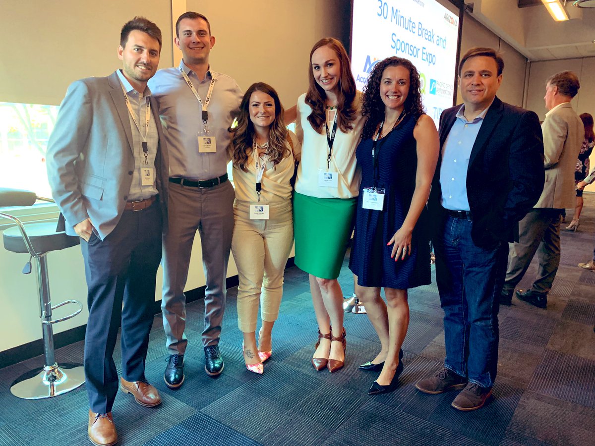 Loved spending time with the SLED/FED team last week at the Smart City IoT Conference! #aztcsmartcity #coolstuff #teksystems #luvthegov <a href="/dewashin/">Devon Washington</a> <a href="/EMINATEK/">Emina Omeragic</a>