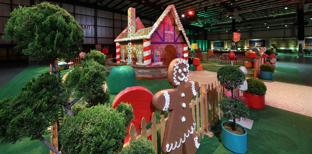 1540production's tweet image. We made a full sized house made of 🍭 candy along with other sugary delights at the last corporate event 🎉 we had in Silicon Valley. What a sweet way to get corporate. #SiliconValleyEvents #CorporateParty #EventProduction #1540Productions #CorporateEvents 📷 Line 8 Photography