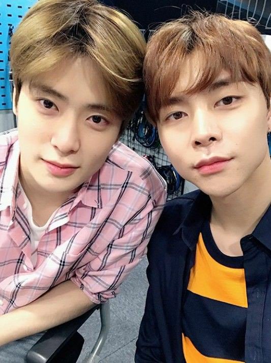johnnyjaeisreal's tweet photo. คุณครู จอนนี่จาเปงเหามุ้ย 🤭🤭 หัวจุ่มเนยๆๆ https://t.co/bbkhRAC7U1