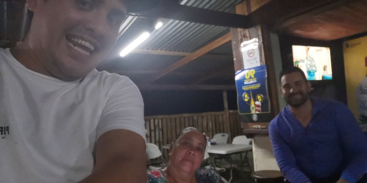 Henry_rojasch's tweet photo. #friendlynight https://t.co/veJZIvbOCl