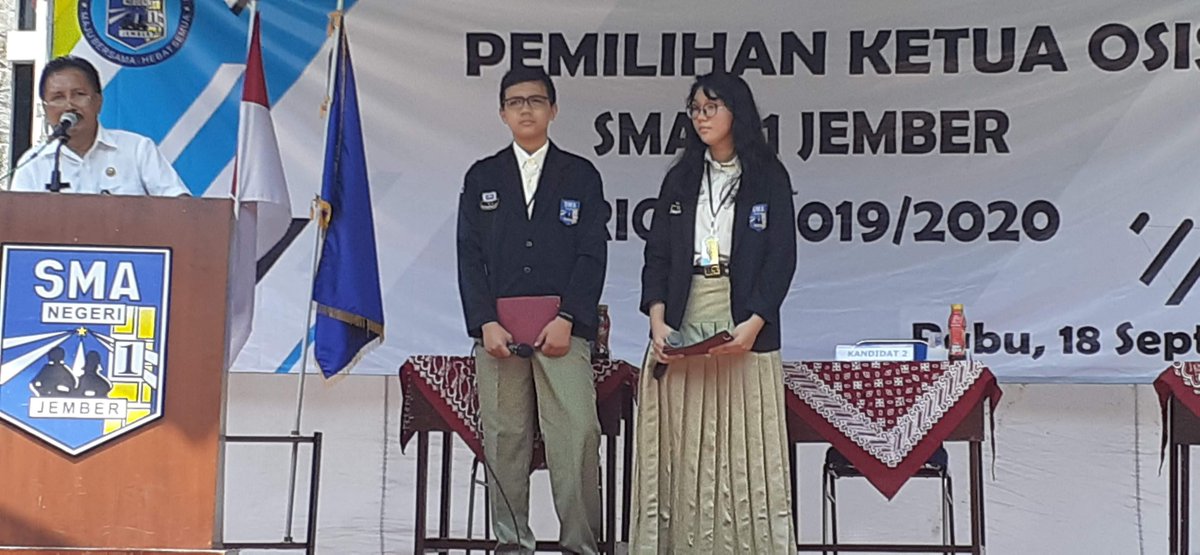SMA Negeri 1 Jember tweet media