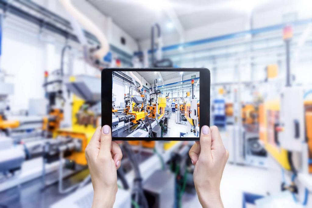SAS_DACH's tweet photo. In unserer Interview-Serie zu #IoT gibt diesmal Florian Harzenetter von @PTC_DACH spannende Einblicke aus dem Softwarebereich über Netzwerkeffekte sowie Herausforderungen im IoT-Umfeld.
https://t.co/XwdGkuJfbS #digitalisierung #e4tc #industrie40 https://t.co/vkpvfMKRI8