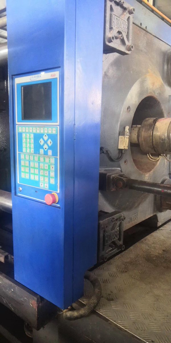 HetuoMachinery's tweet photo. Haitian used Injection molding machines on sale!
 #robot #dustseparator #ABS #PP #PE 
#MiddleEast #Turkey #SaudiArabia #Iran #SoutheastAsia #Africa #Nigeria #Pakistan #Algeria #Brazil #Korea #Dubai #Thailand #India #China #4sale #agent #plastics #used #injectionmolding #machine https://t.co/dU0T9bLpQE