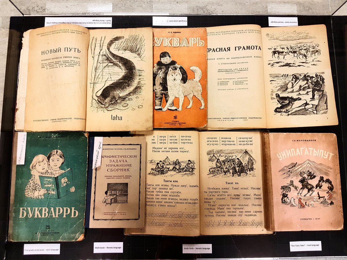 terjehaakstad's tweet photo. 📚 Flott språkutstilling på Kultur - og samfunnsfagbiblioteket til @UiTromso: Ságastallamin Indigenous Languages! Den handler om urfolksspråkene i nordområdene.
Velkommen innom for en titt!
#Ságastallamin #bibliotek #fagbibliotek #urfolk #språk #utstilling #Tromsø #Norway https://t.co/kMcf8sFlee