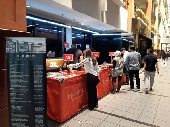 Periplus_Store's tweet photo. Periplus Exhibition at Setiabudi One, GF Level. 16 - 29 September 2019. Up to 70% off. Magazine start from 20k
PIC : Ade Jaelani 081285236303
#periplus #diskon #bukudiskon #bukuimport #bukuimportmurah #bukuimportdiskon #majalahdiskon #importedmagazine #setiabudione https://t.co/9ToppXq4z6