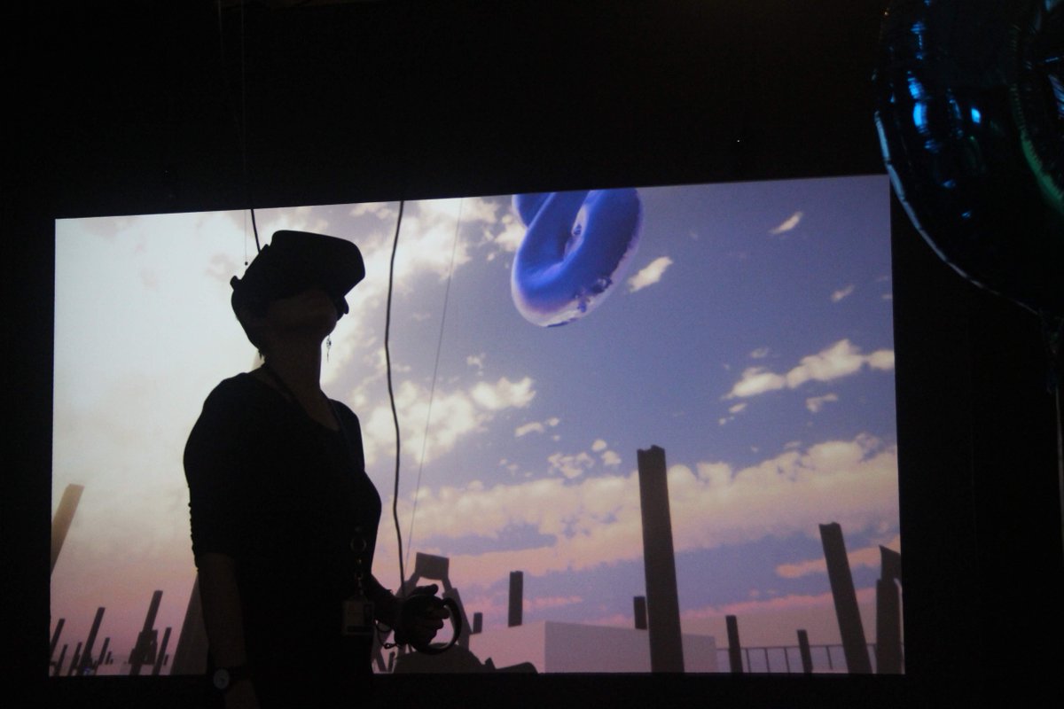 Senior Tutor in IED, Claudia Dutson, is showing a #VR artwork in Radical Immersions <a href="/WatermansArts/">Watermans Live and Digital</a> . 'The Model Worker' immerses the viewer into the Silicon Valley campus of Facebook, a single room containing 2800 workers. Experience it this Friday, 1–7pm .ow.ly/HZMy50wbxQa