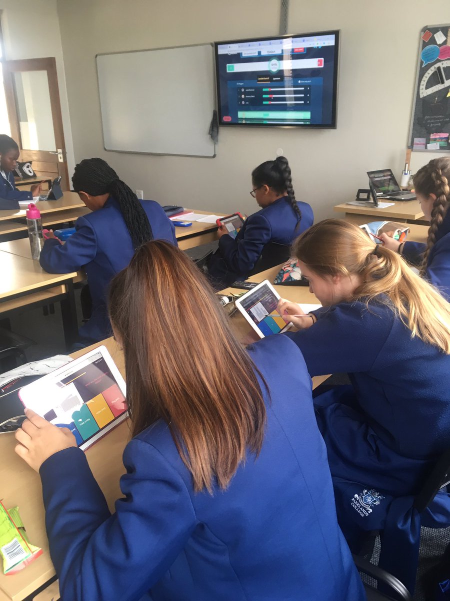 elrandewijk's tweet photo. @ParklandsTweet learners having some @quizizz fun before the spring holidays start later today https://t.co/EnThr8BHAe