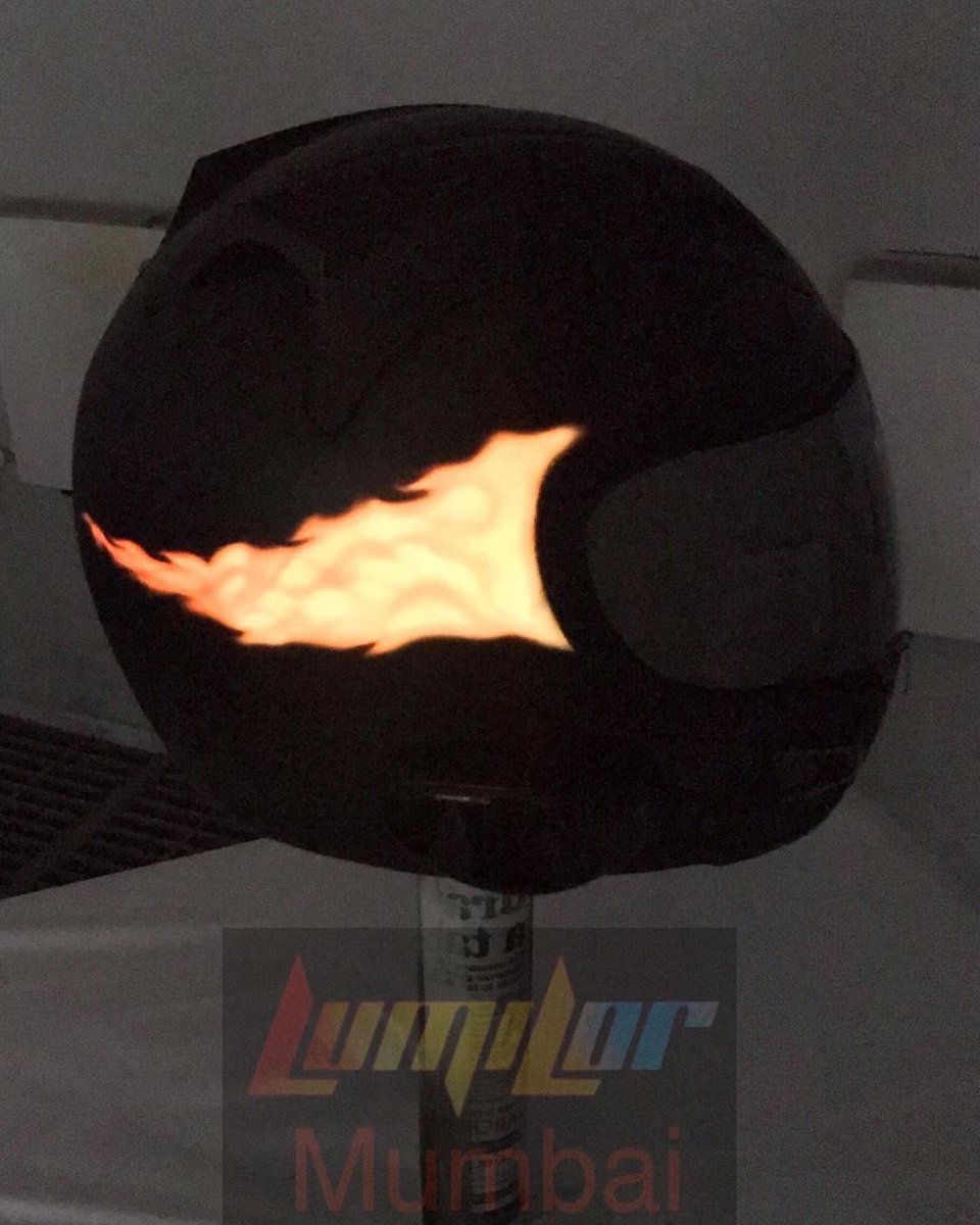lumilormumbai's tweet photo. RIDE SAFE WITH LUMILOR FLAMES ON HELMET! This was done for @ArshadWarsi GET YOUR OLD HELMETS REDONE!
CALL: 7400355551
#custompaintedhelmet #lumilor #agvhelmets #vega #shoei #HJC #steelbird #Arai #Nolan #MThelmets #Sharkhelmets #Bellhelmets #Xlitehelmets #caberg #solhelmets https://t.co/kcLWwnzMRT