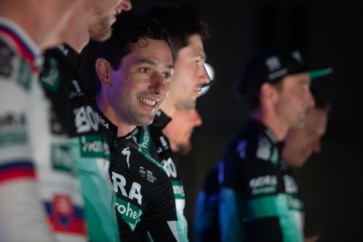 BORAhansgrohe tweet picture