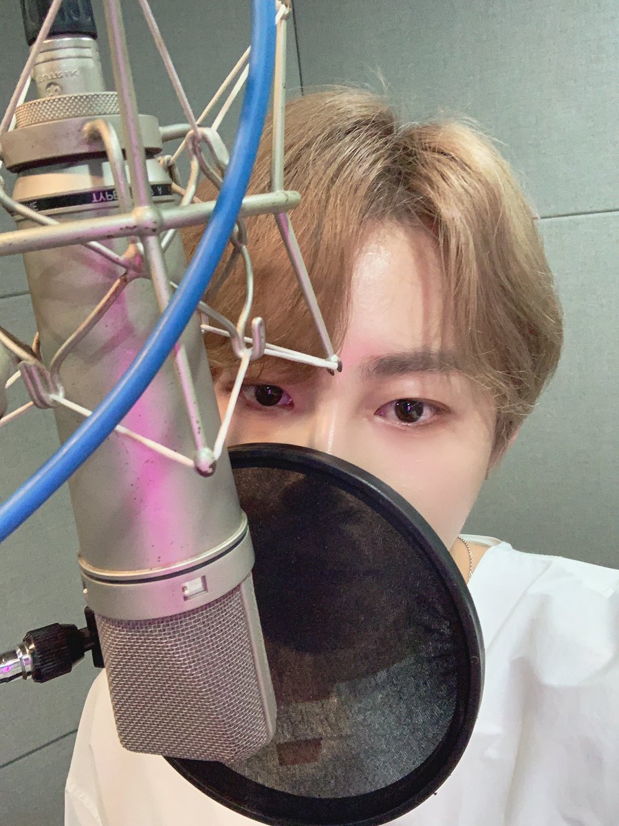 gooreumseng's tweet photo. #하성운
오호호허호 뭐하세여 하늘이들~구름구름~ https://t.co/1QnWCntR7K