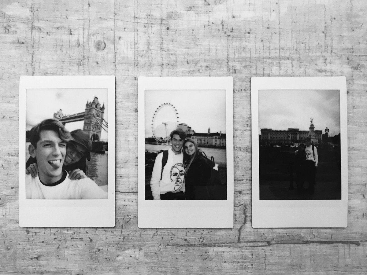 RiccardoGuiduc's tweet photo. • M i n d   t h e   g a p •

London, Sept. 15th 2019 https://t.co/CTs2tPWeTO