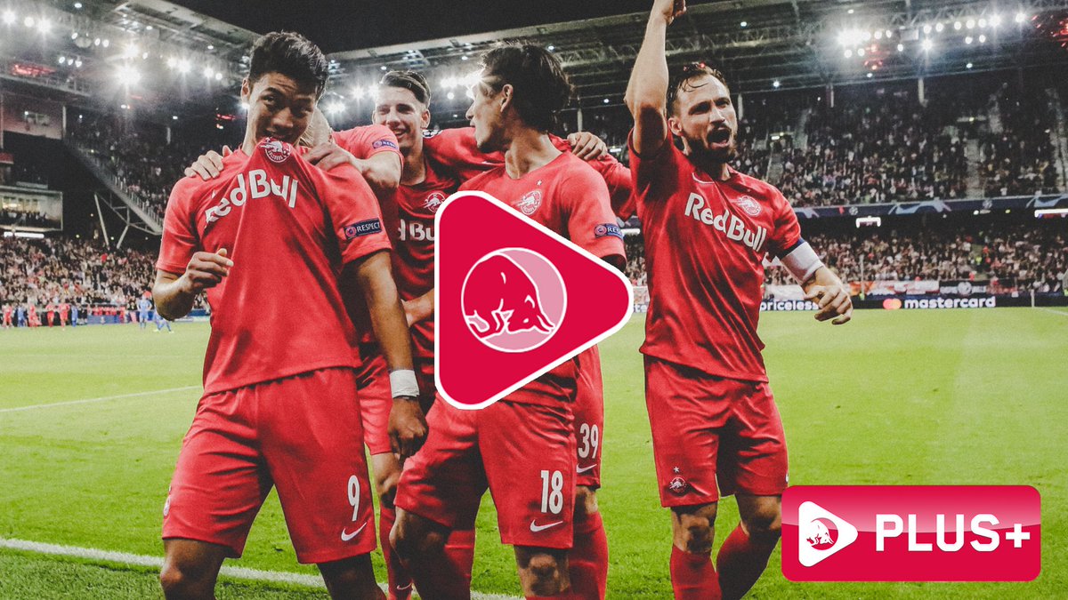 RedBullSalzburg's tweet photo. Ab sofort NEU: Alle unsere Spiele kurz nach dem Abpfiff im Re-Live im neuen (komplett kostenlosen!) RBS plus+ Bereich auf https://t.co/pchZ8N53Dy! Schau dir die gestrigen vollen 90 Minuten noch einmal an: https://t.co/mACRGRh3zS #FCSGNK #KönigsCLasse https://t.co/1ckm4LAYIm