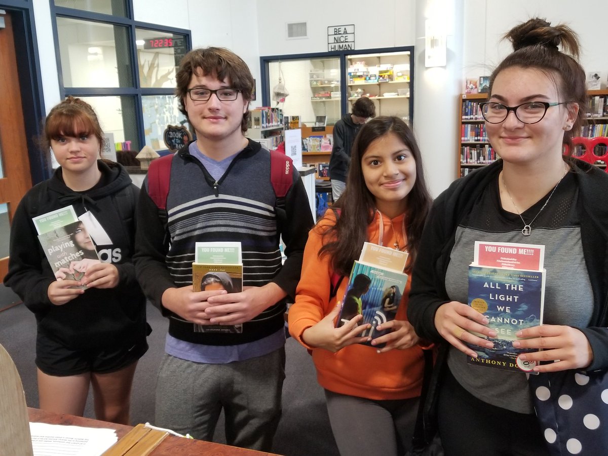 tbhslibrary's tweet photo. Look at all the happy students who found books this morning! #hideabookday #bookfairies #tbhslibrary #tbhsreads https://t.co/lRlwojlPfM