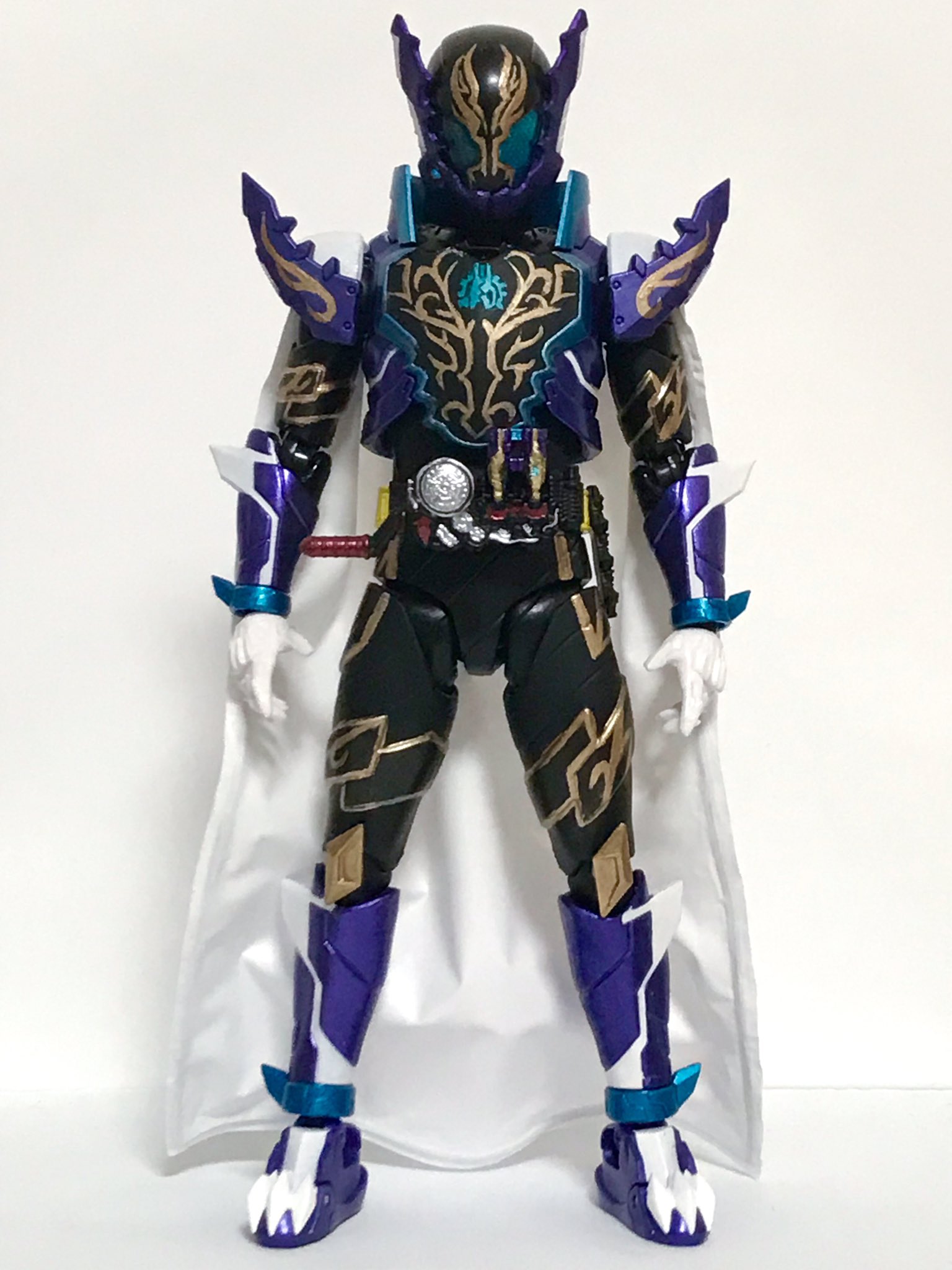 Amazon.co.jp: S.H.Figuarts 仮面ライダープライムローグ : おもちゃ