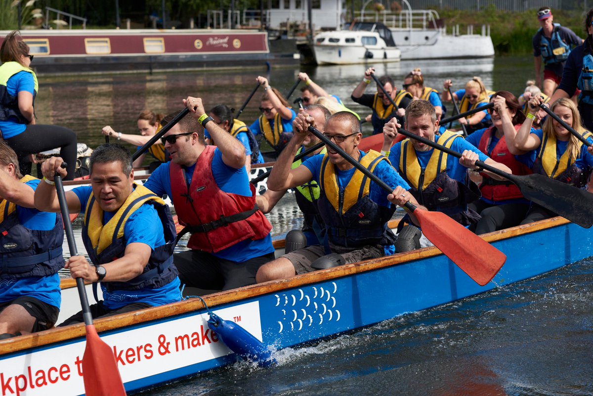 Nteractive tweet media