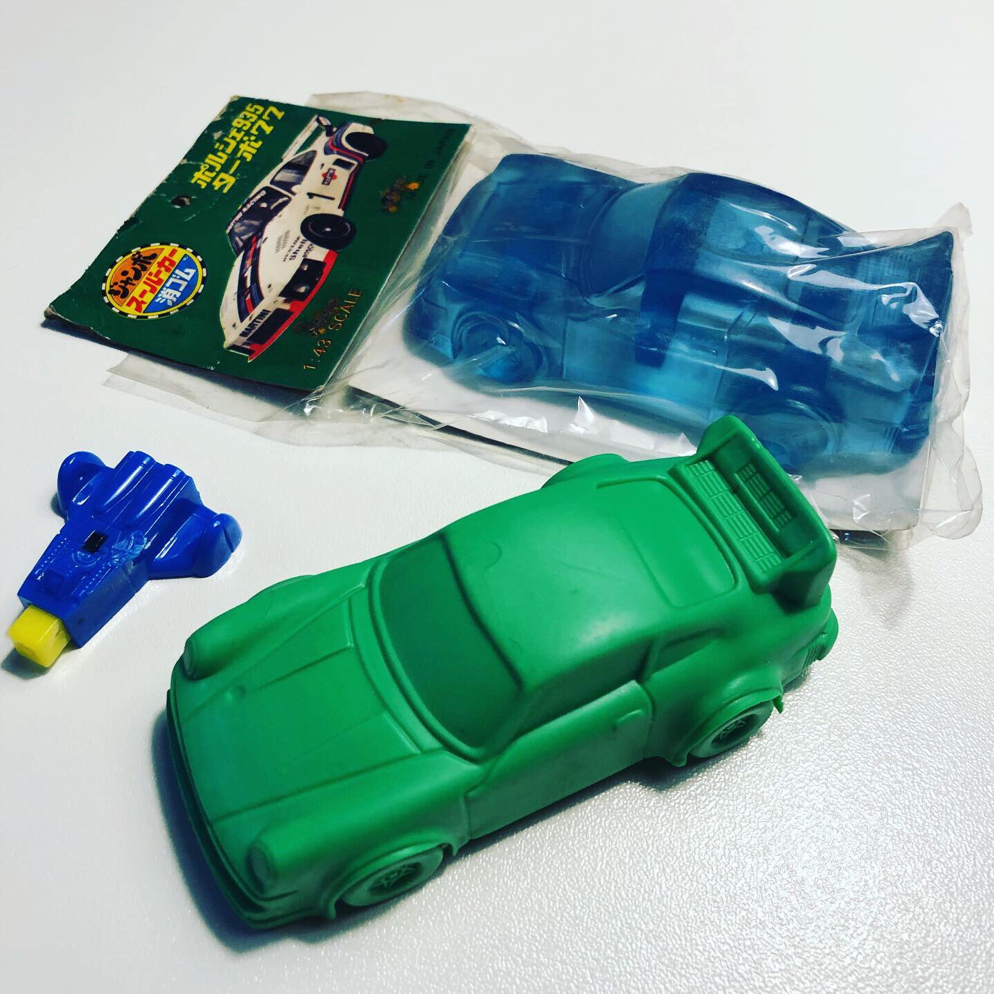 ワールドスーパーカー消しゴム当