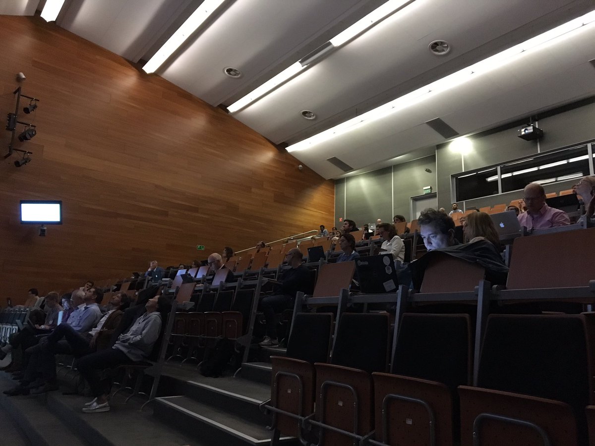 ERDERA_org's tweet photo. #ejprd #generalasembly: #ejprdpillar2 💛parallel session 🔴💻💯 @marywangCM @WandaLattanzi @Chris_Evelo @bigcat_UM @cnag_eu @Orphanet @Solve_RD @EvaBS14 @IcordIsrael @cranio_ern @ERNIthaca @Telethonitalia #ern #datasharing #biobank #registry #scicomm #research #raredisease https://t.co/ylqVN9bufX