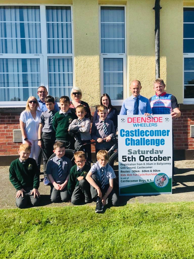 Delighted to have one of the all time great hurlers, Tommy Walsh at the  launch of our Castlecomer Challenge Cycle this morning at The Boys School NS !
Boys are in full training and are looking forward to Saturday 5th !
<a href="/DavidBuggyMotor/">David Buggy Motors</a>