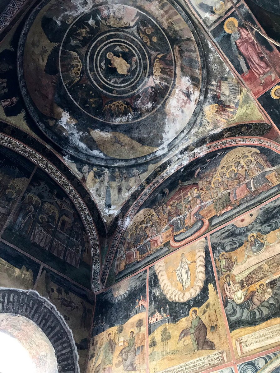 Black_Jamie's tweet photo. If you ever get the chance, visit Bucharest, Romania 🇷🇴.
HT @ComunaTravel https://t.co/l30ZQCbdQO