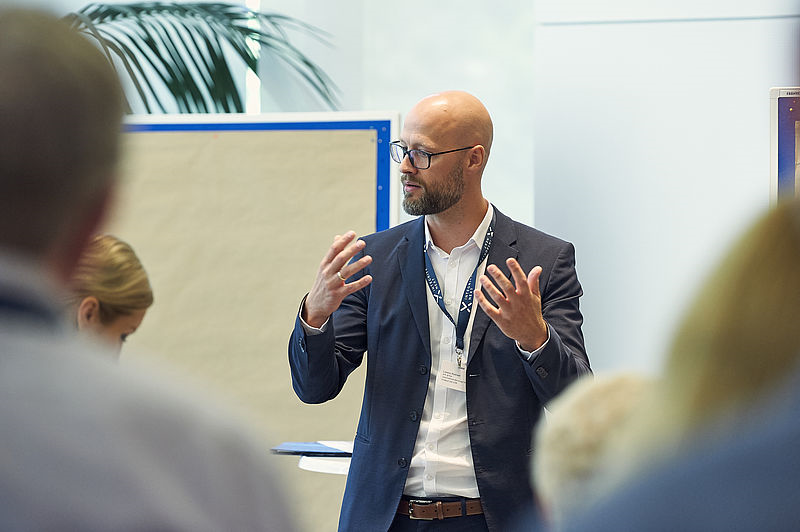 amcGroup2002's tweet photo. 200 Teilnehmer diskutierten beim 1. #BME #Sustainability Summit u.a. mit Lorenz Kleinert (amc Group) das Thema #Nachhaltigkeit im #Einkauf. 

https://t.co/RWINMhTotu https://t.co/AQgLcDAV5f