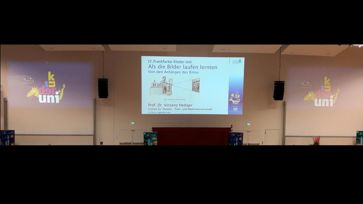 David Slattery Great To Be Able To Join Daniel S Class And 1 000 More Kids Including His Younger Sister Monika At 17th Frankfurter Kinder Uni This Morning Everyone Having Fun Learning About