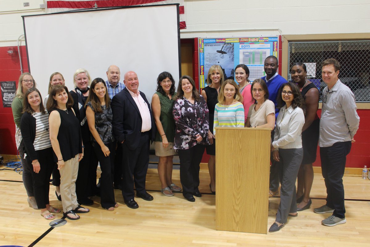 bethflores67's tweet photo. Great 1st session - thank you team! #inspire67 #forward67 https://t.co/e9lphmfgq4