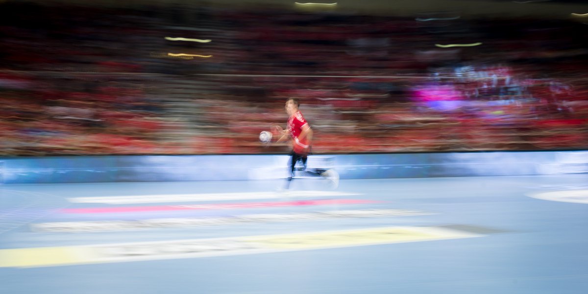 Magic ✨ on the SEHA court caught at the right moment 📸🤩💫 #SEHALeague #Gazprom #experiencehandball