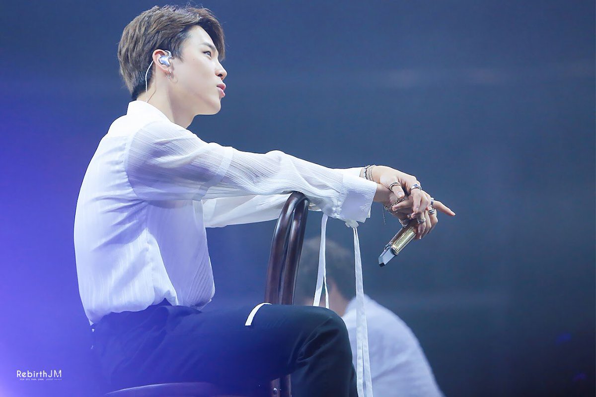 Rebirth_JM's tweet photo. 190622👼 @BTS_twt 
❤️🧡💛💚💙💜💝
#방탄소년단 #BTS⁠ #지민 #JIMIN https://t.co/lv0gD0EvFb
