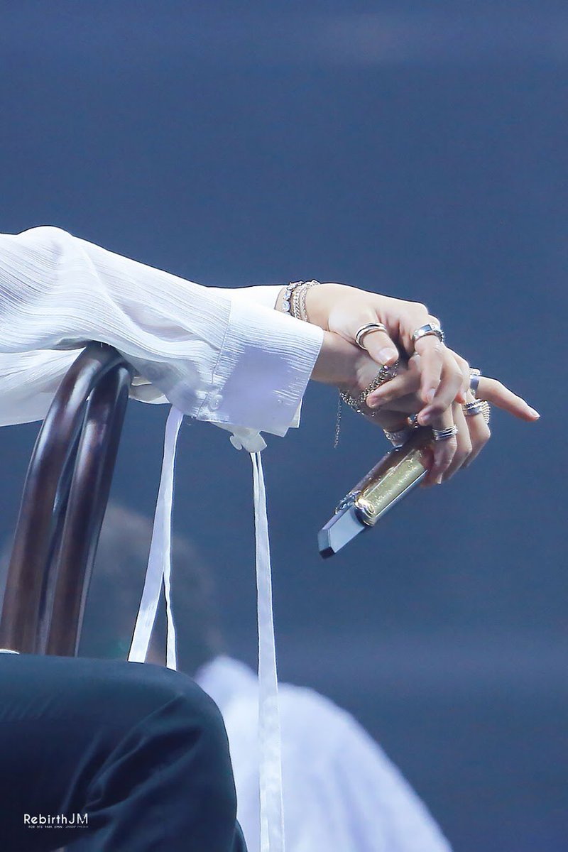 Rebirth_JM's tweet photo. 190622👼 @BTS_twt 
❤️🧡💛💚💙💜💝
#방탄소년단 #BTS⁠ #지민 #JIMIN https://t.co/lv0gD0EvFb